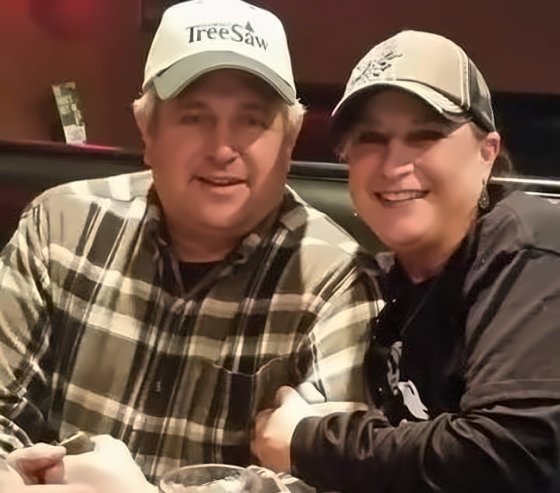 Bill and Connie, owners of The Perfect Tree Saw in Green Ridge, Missouri